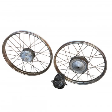 COPPIA DI CERCHI RUOTE 17...